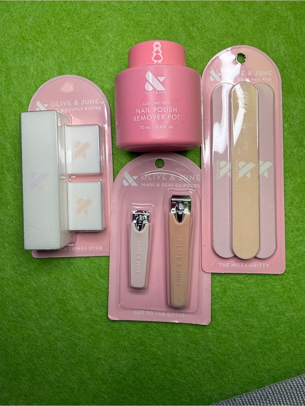 Olive & June Pink Nail Care Set